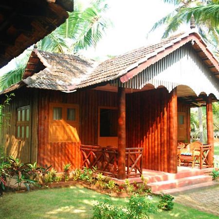 Pranav Beach Resort Каннур Экстерьер фото