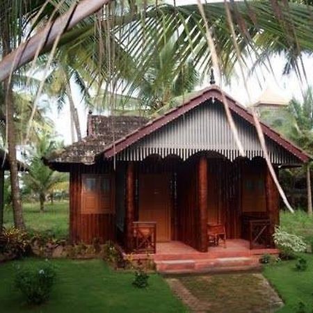 Pranav Beach Resort Каннур Экстерьер фото