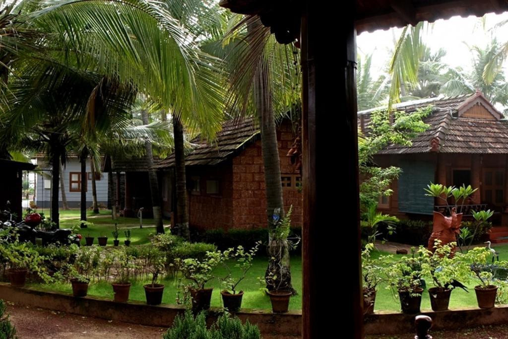Pranav Beach Resort Каннур Экстерьер фото